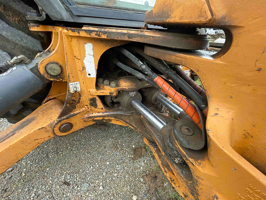 2016 Case 580 Super M Backhoe - Image 15