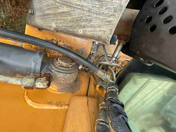 2016 Case 580 Super M Backhoe - Image 18