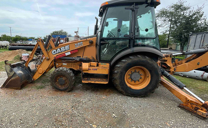 2016 Case 580 Super M Backhoe - Image 4