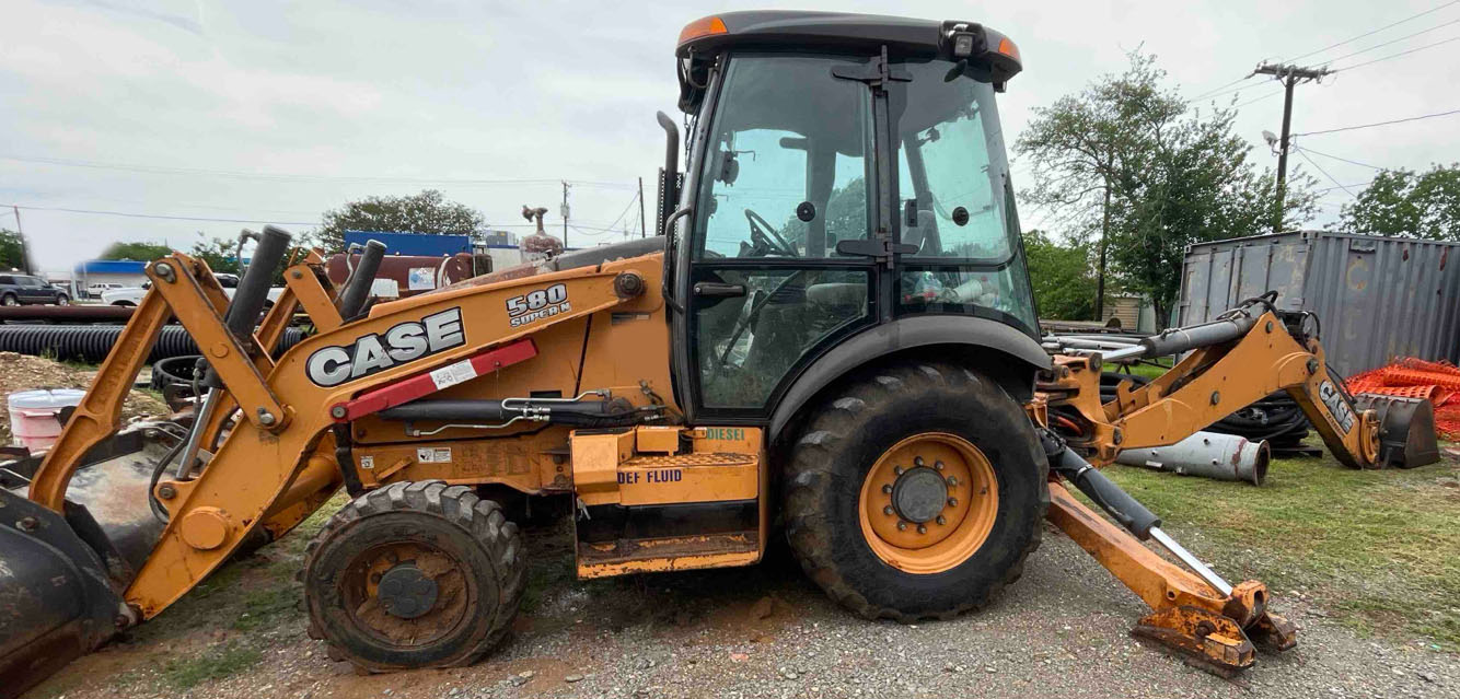 2016 Case 580 Super M Backhoe - Image 7