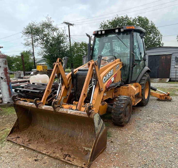 2016 Case 580 Super M Backhoe - Image 9