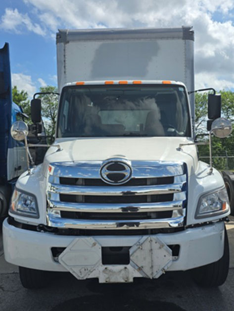 2016 Hino Conventional (1) - Image 3