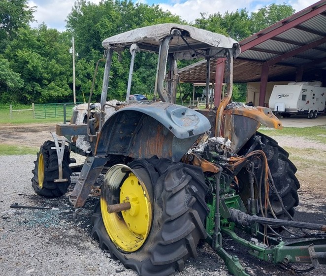 2016 John Deere 6120M Tractor - Image 3