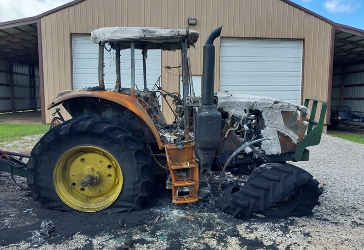 2016 John Deere 6120M Tractor - Image 5