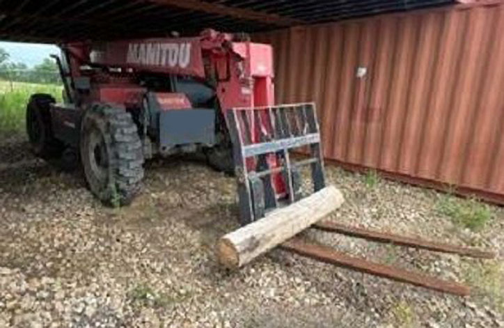 2016 Manitou MTA 8044 Telehandler - Image 3