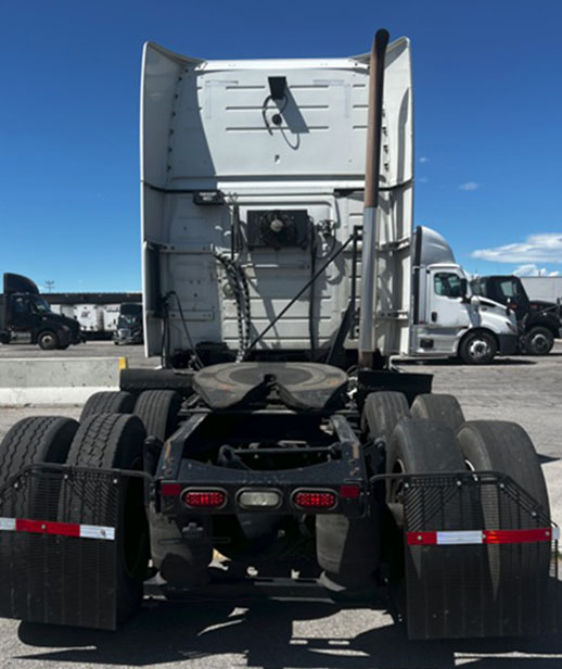 2016 Volvo VNL - Image 4