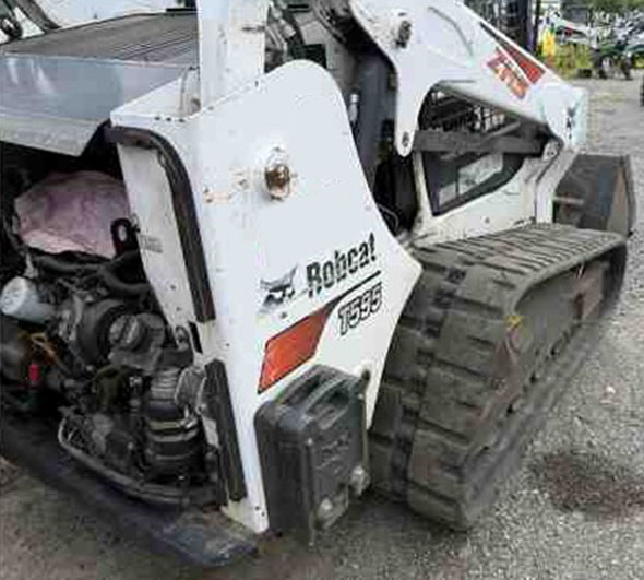 2017 Bobcat T595 Skid Steer - Image 13