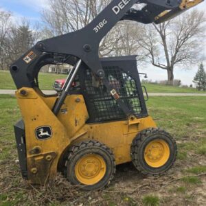 2017 John Deere 318G Skid Steer