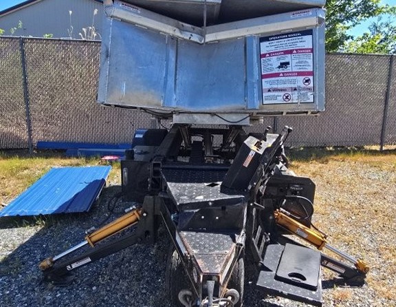 2017 New Heights Equipter RB4000 - Image 19