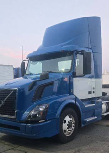 2017 Volvo VNL (2954)