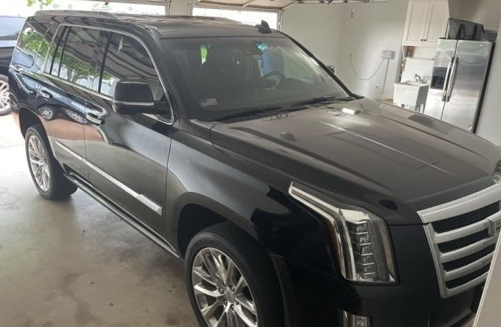 2018 Cadillac Escalade - Image 8