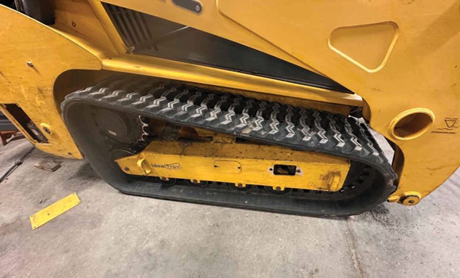 2018 Gehl VT320 Skid Steer - Image 18