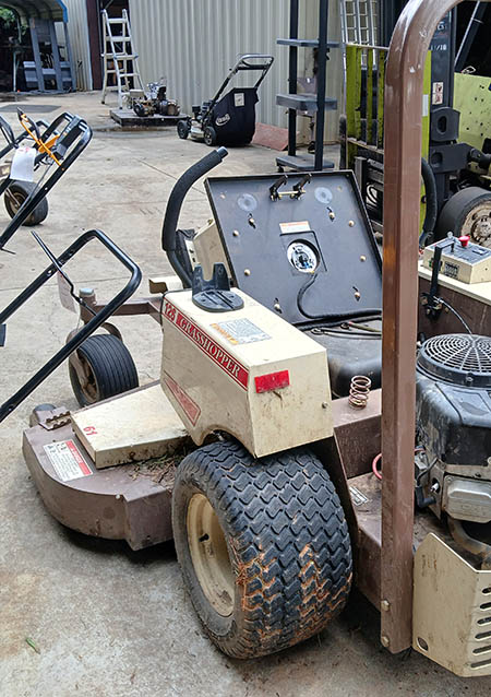 2018 Grasshopper 126V Mower - Image 5