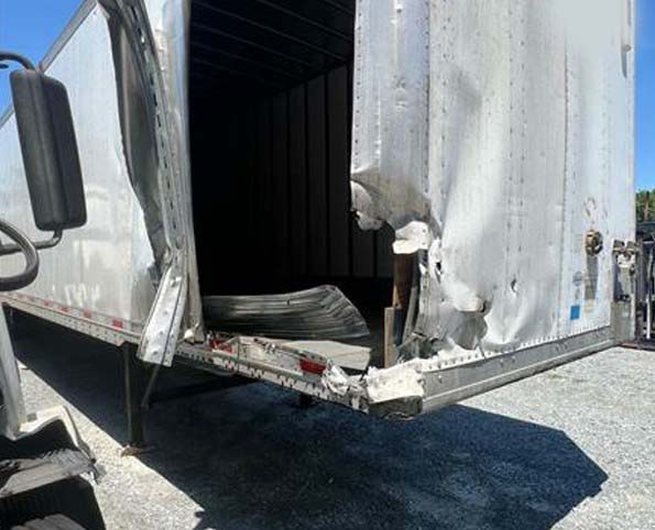 2018 Vanguard Dry Van Trailer - Image 14