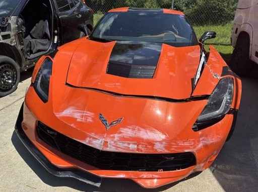 2019 Chevrolet Corvette Grand Sport 2LT - Image 2