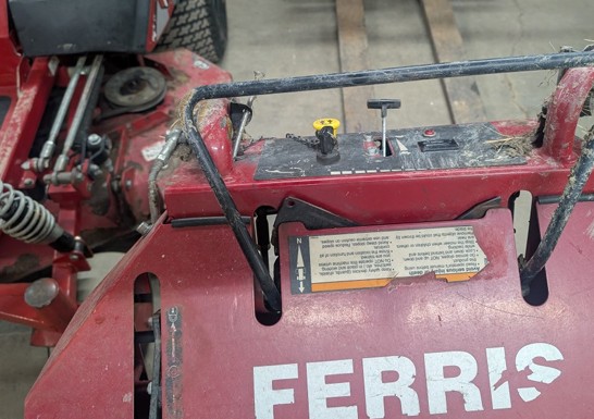 2019 Ferris FW35 Mower - Image 23