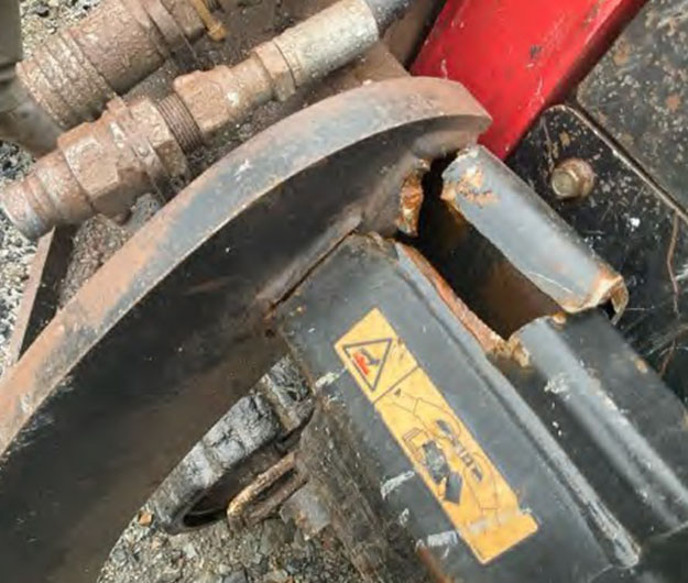 2019 Toro TX10000W Skid Steer - Image 12