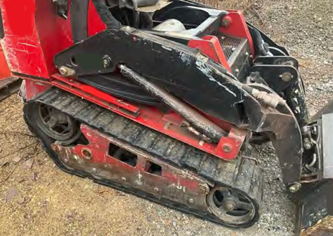 2019 Toro TX10000W Skid Steer - Image 3