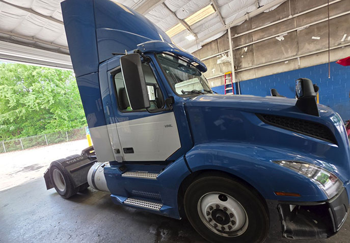 2019 Volvo VNL - Image 3