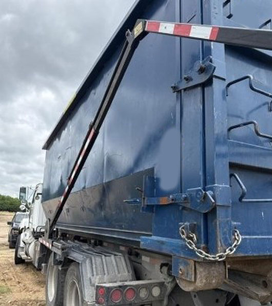 2019 Western Star 4700 Roll Off Truck - Image 2