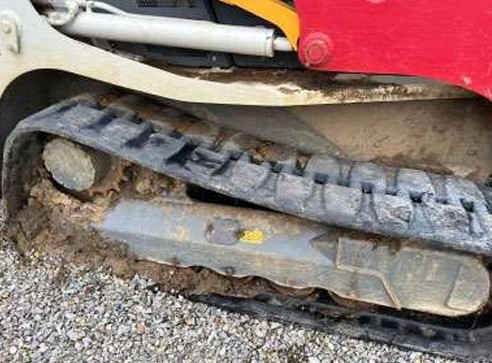2020 Takeuchi TL12R2 Skid Steer - Image 10