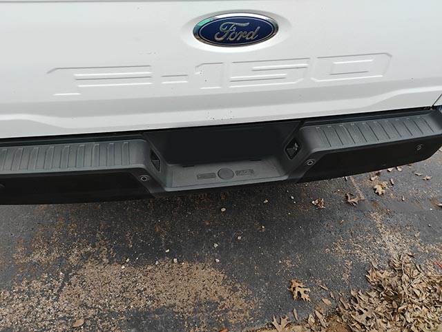 2021 Ford F-150 XL - Image 11