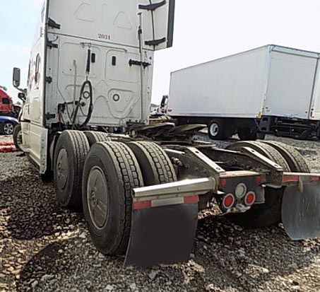 2021 Freightliner Cascadia - Image 13