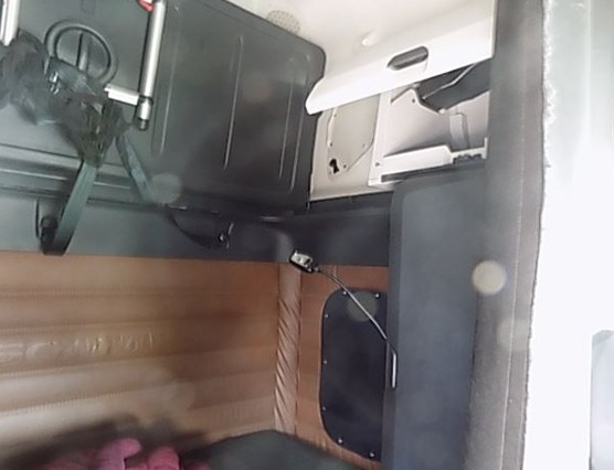 2021 Freightliner Cascadia - Image 9