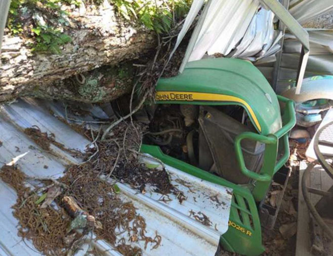 2012 John Deere 1026R Tractor - Image 20