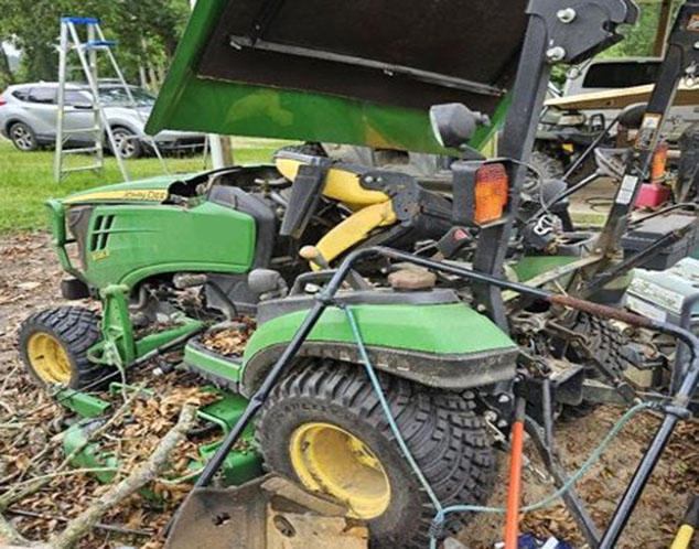 2012 John Deere 1026R Tractor - Image 3