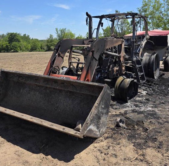 2022 Kubota M6-141 Tractor