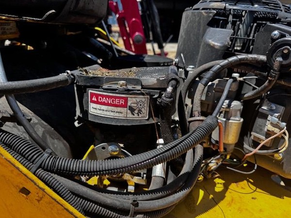 2022 Stinger Quad-AER 3000 Aerator - Image 17