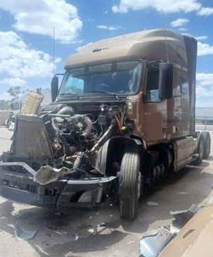 2022 Volvo VNL - Image 6