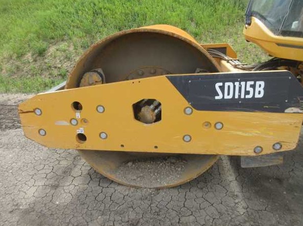 2023 Volvo SD115B Compaction Roller - Image 12