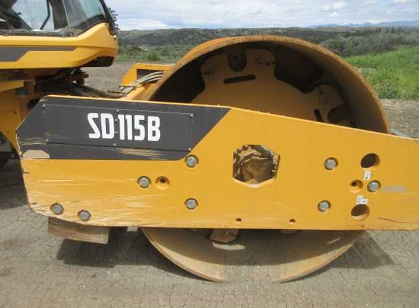 2023 Volvo SD115B Compaction Roller - Image 13