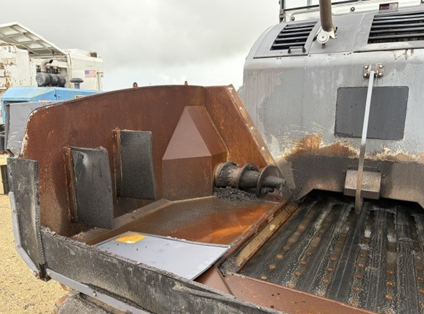 2024 Dynapac MF2500CS Asphalt Material Transfer Vehicle - Image 21