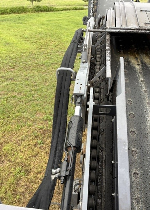 2024 Dynapac MF2500CS Asphalt Material Transfer Vehicle - Image 26