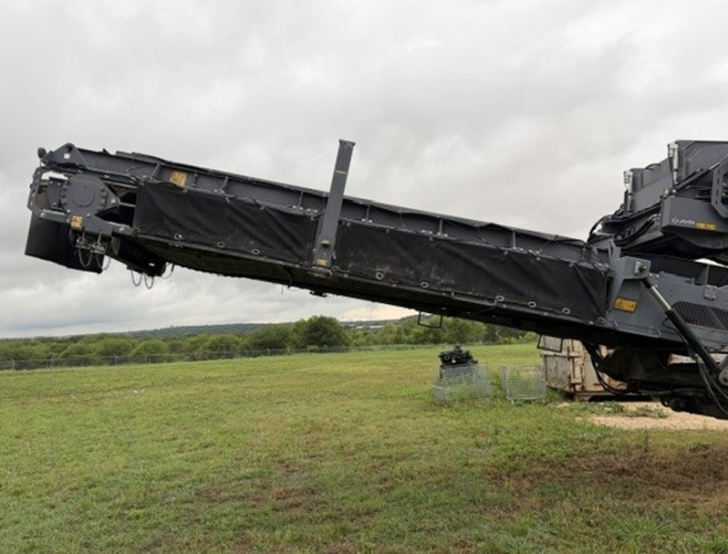 2024 Dynapac MF2500CS Asphalt Material Transfer Vehicle - Image 31