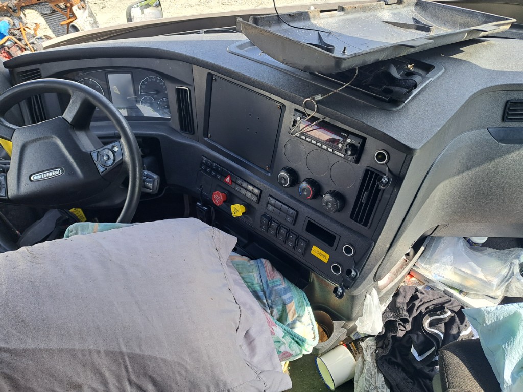 2024 Freightliner Cascadia - Image 22