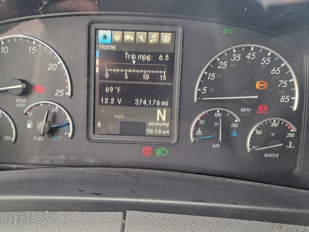 2024 Freightliner Cascadia - Image 25