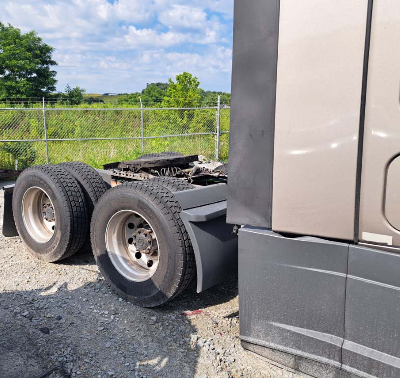 2024 Freightliner Cascadia - Image 4