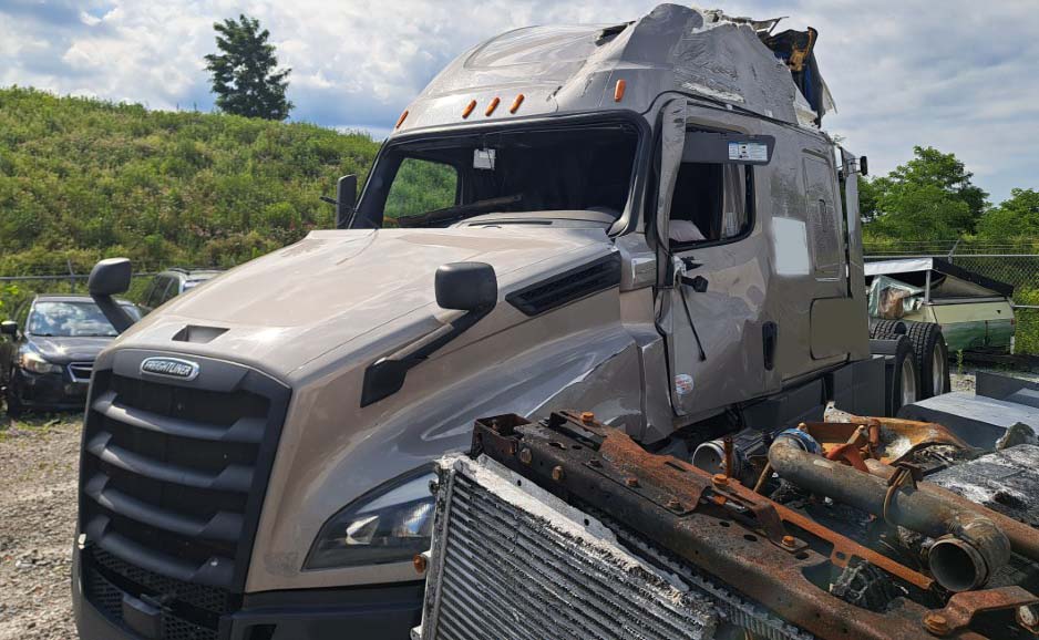 2024 Freightliner Cascadia - Image 9