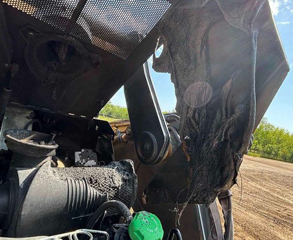 2024 John Deere 331G Skid Steer - Image 9