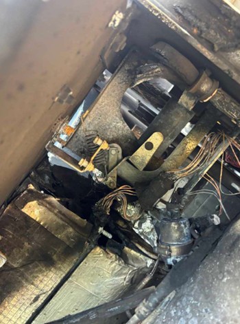 2024 John Deere 331G Skid Steer - Image 23
