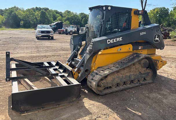 2024 John Deere 331G Skid Steer - Image 2