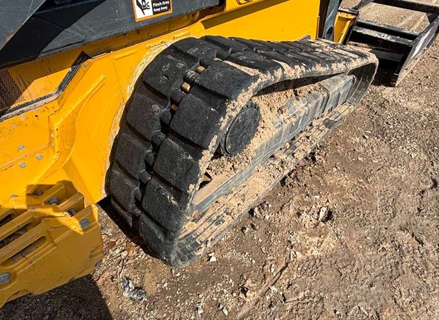 2024 John Deere 331G Skid Steer - Image 6