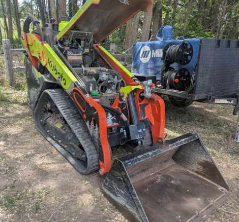2024 Kubota SCL 1000 Mini Skid Steer - Image 3