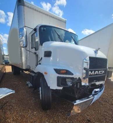 2024 Mack Box Truck - Image 3