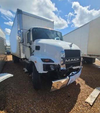 2024 Mack Box Truck - Image 9