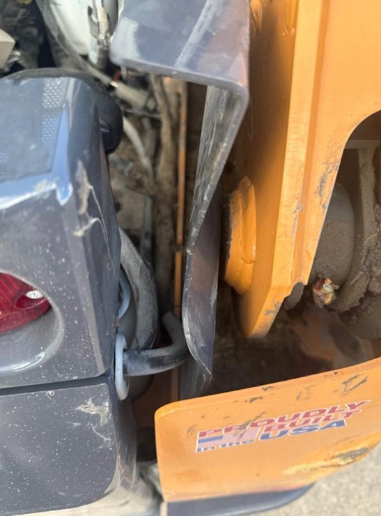 2025 Case TV370B Compact Track Loader - Image 12